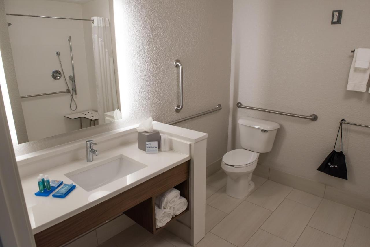 Holiday Inn Express & Suites Springfield By Ihg Esterno foto